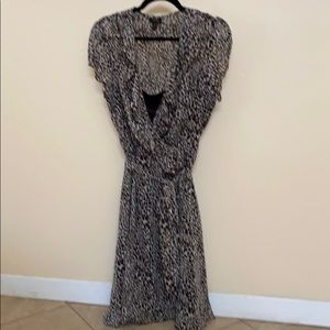 Ile Nee York size 14 dress